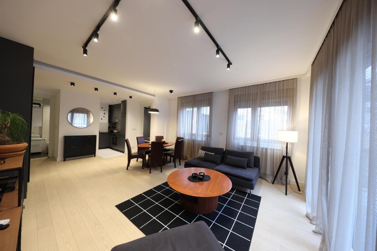 Modern Apartment In The Heart Of Beograd Eksteriør billede